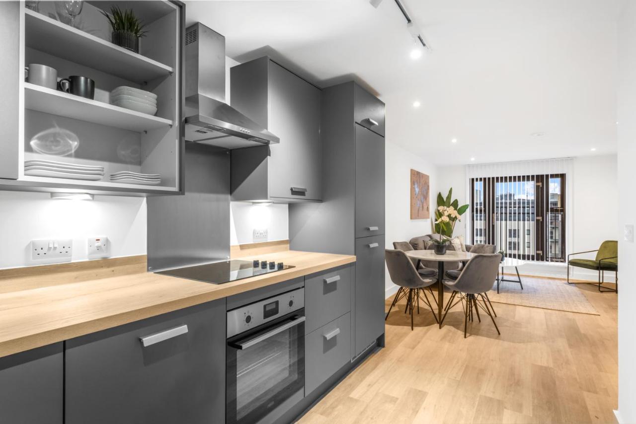 Exoticstay Apartments- 5* Elegant Luxury Centrally Located 2-Bedroom Apt Birmingham Exterior photo